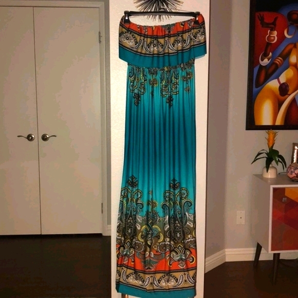 bailey blue Dresses & Skirts - Baileyblue Maxi Dress
